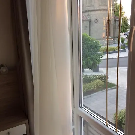 아파트 мони